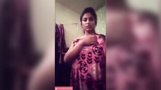 Very shy Bhabhi showing her pussy in video call finally!